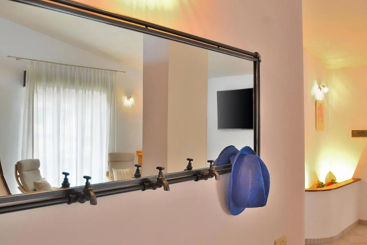 San Giovanni Holiday Home Noto 0*,  Italia